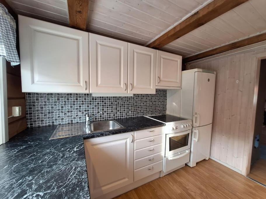 Koselig Hus I Holiday home Stryn