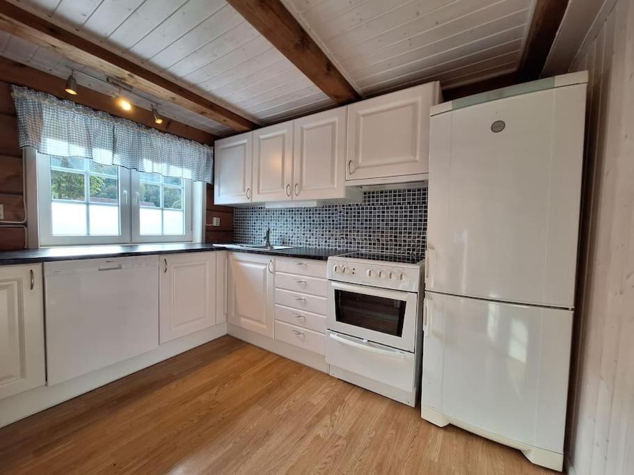 Koselig Hus I Holiday home